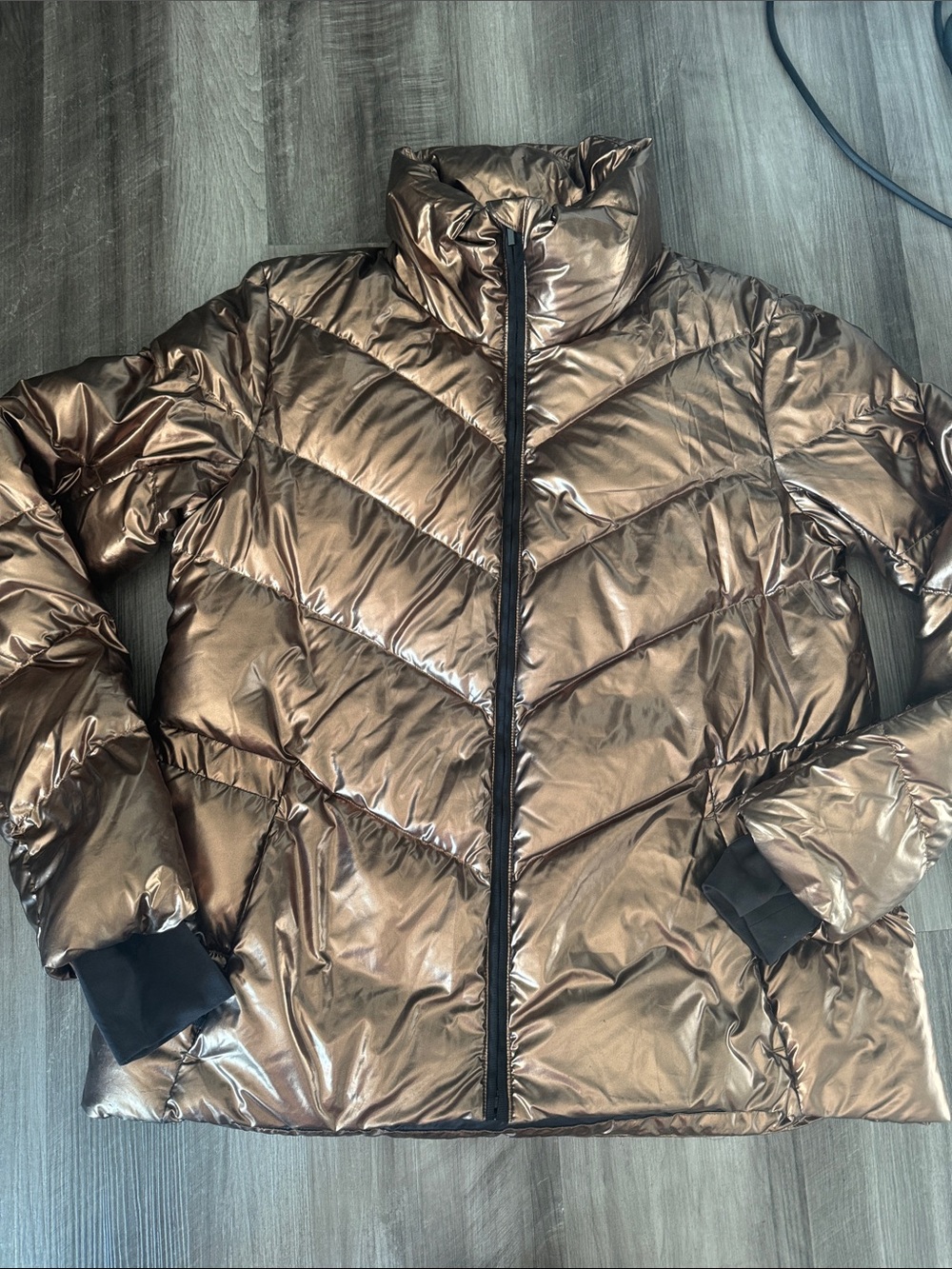 Athleta Lofty Metallic Down Puffer Jacket small women’s coat winter gold bronze - Picture 2 of 8